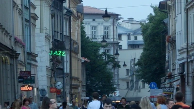 3月15日：琳佳（ボーカル）、青木弦六（ギター）、吉岡直樹（ベース）、舩尾真伊年（ドラムス） featured image